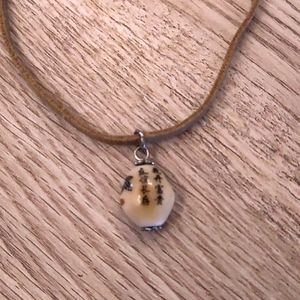 💫 3/$15!💫 Reversible pendant necklace!
